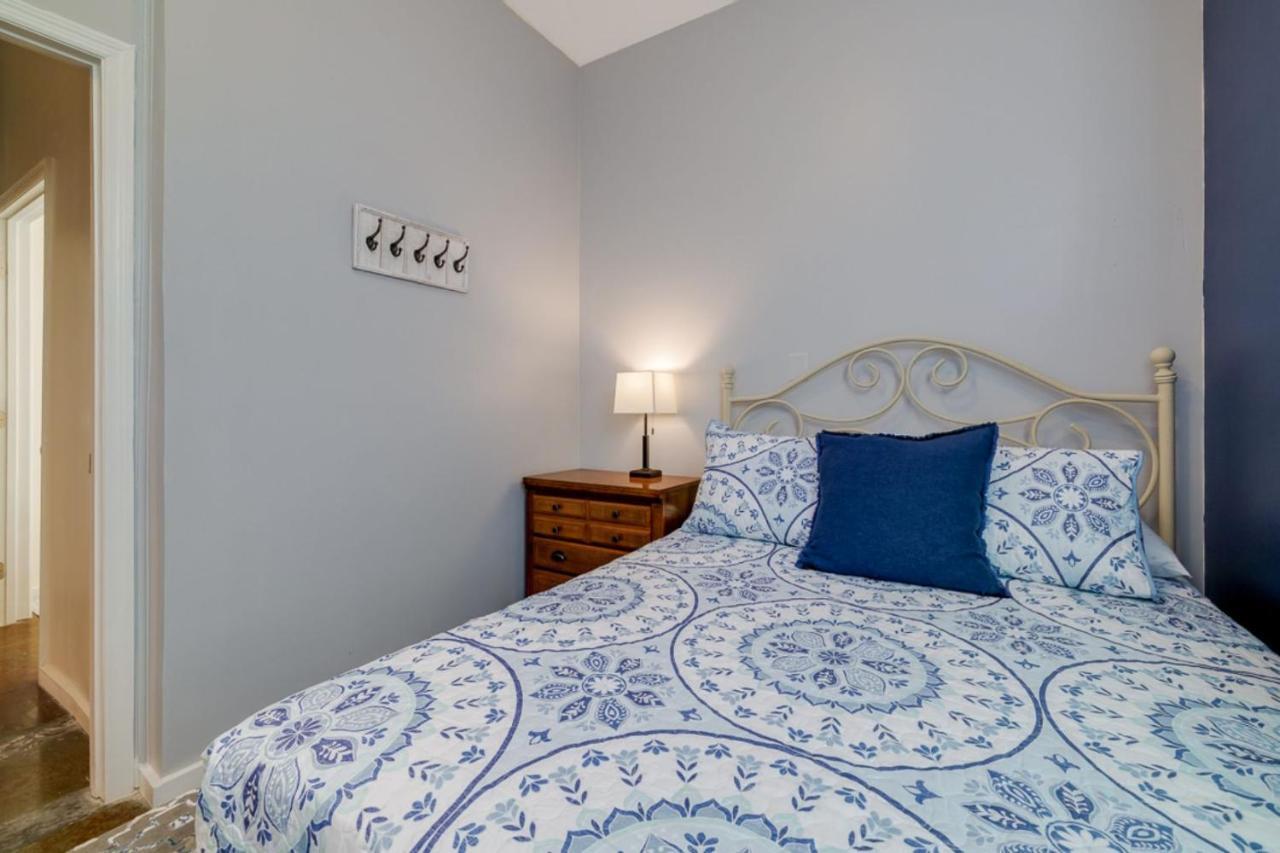 Southern Charmer-Historic District Downtown-Front Porch-Walk Score 90!!-Private Parking-1 Minute To Forsyth Park Σαβάνα Εξωτερικό φωτογραφία