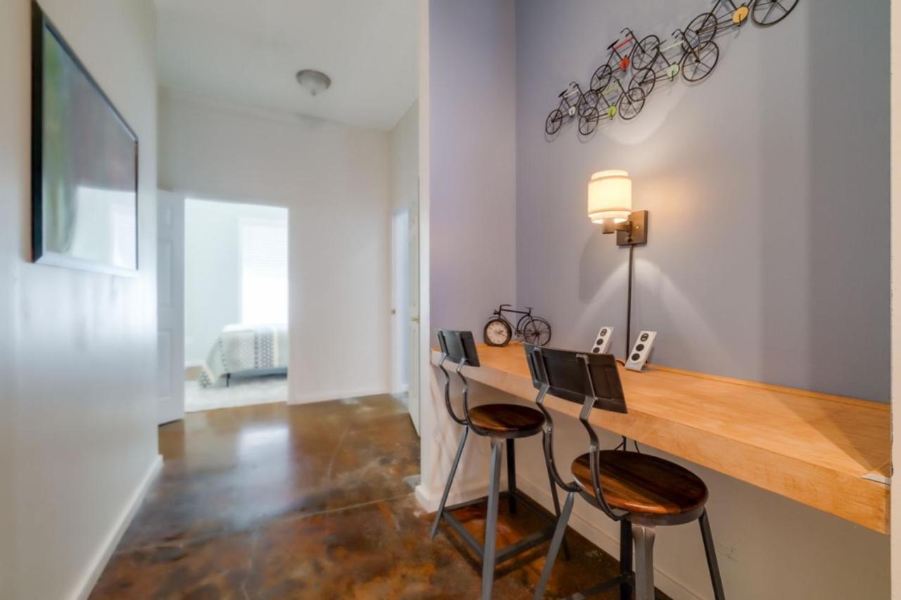 Southern Charmer-Historic District Downtown-Front Porch-Walk Score 90!!-Private Parking-1 Minute To Forsyth Park Σαβάνα Εξωτερικό φωτογραφία