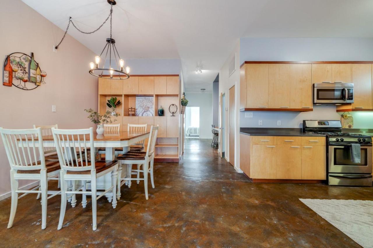 Southern Charmer-Historic District Downtown-Front Porch-Walk Score 90!!-Private Parking-1 Minute To Forsyth Park Σαβάνα Εξωτερικό φωτογραφία
